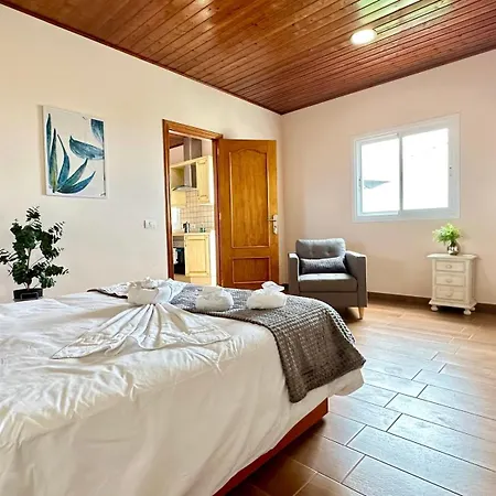 Maravilloso Atico Con Terraza, Vistas, Bbq, Wifi 아파트