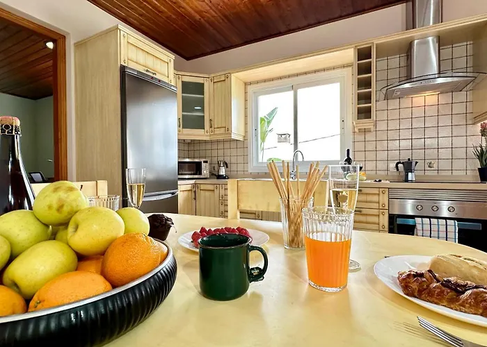 Maravilloso Atico Con Terraza, Vistas, Bbq, Wifi Apartament La Laguna (Tenerife)